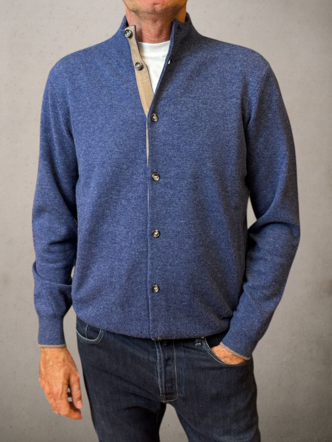 Dave Merino’s Light Blue Cardigan Buttons