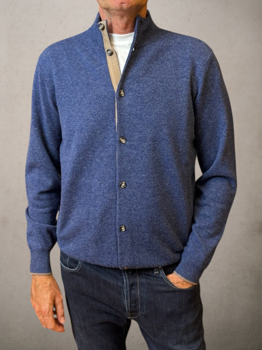 Dave Merino’s Light Blue Cardigan Buttons