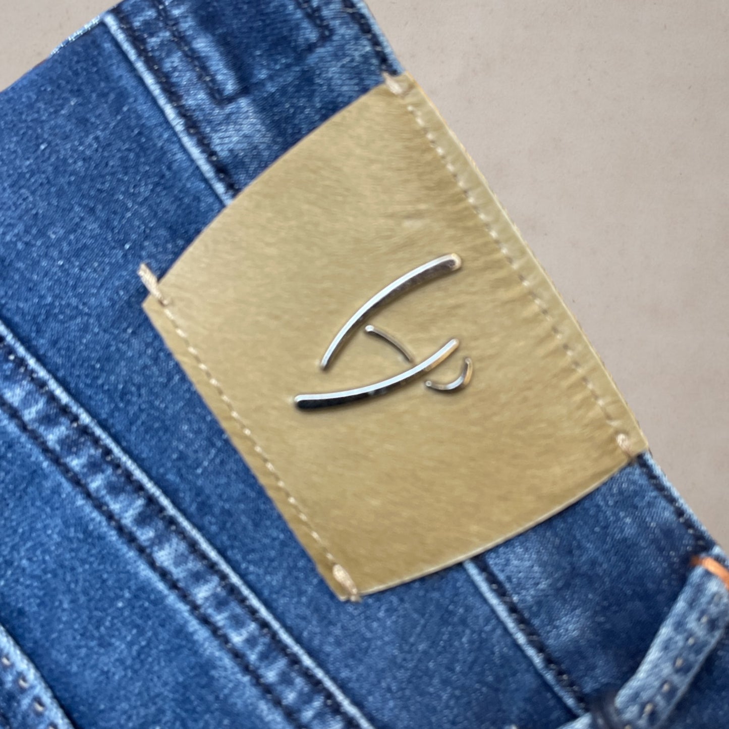 Handpicked Medium Light Navy Orvieto Pony Label Jeans