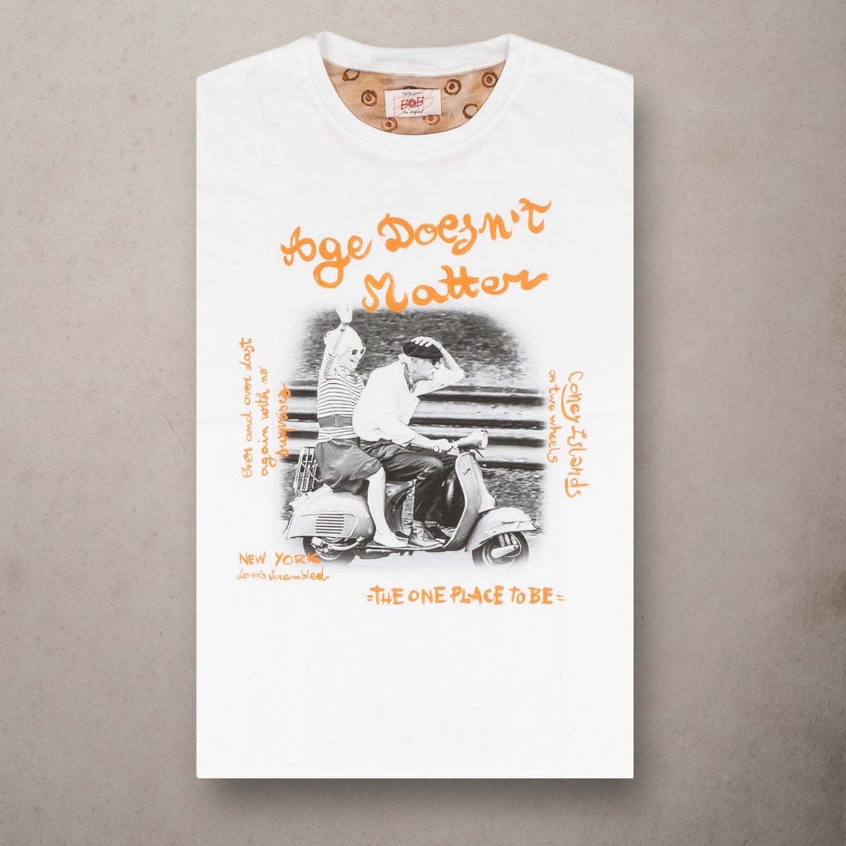 T-shirt Age Doesn't Matter White - Vaturi