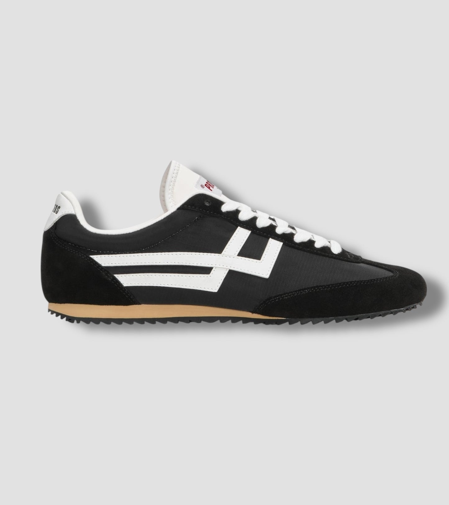 Sneakers Racer 77 Black and White